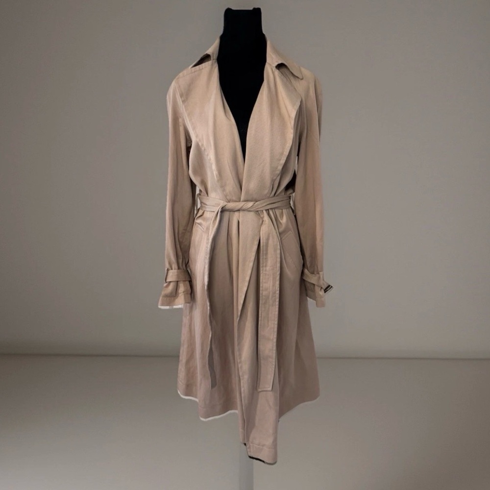 Elegant Tan Women's Trench Coat